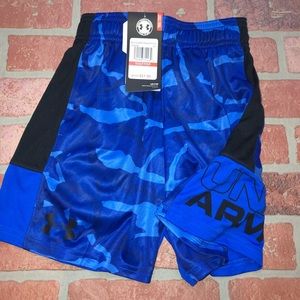 New Under Armour blue camo shorts boys YXS MEDIUM